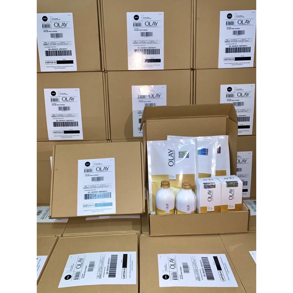 combo kích trắng Olay thái lan ( gồm 2 chai kích trắng 3 set tắm trắng