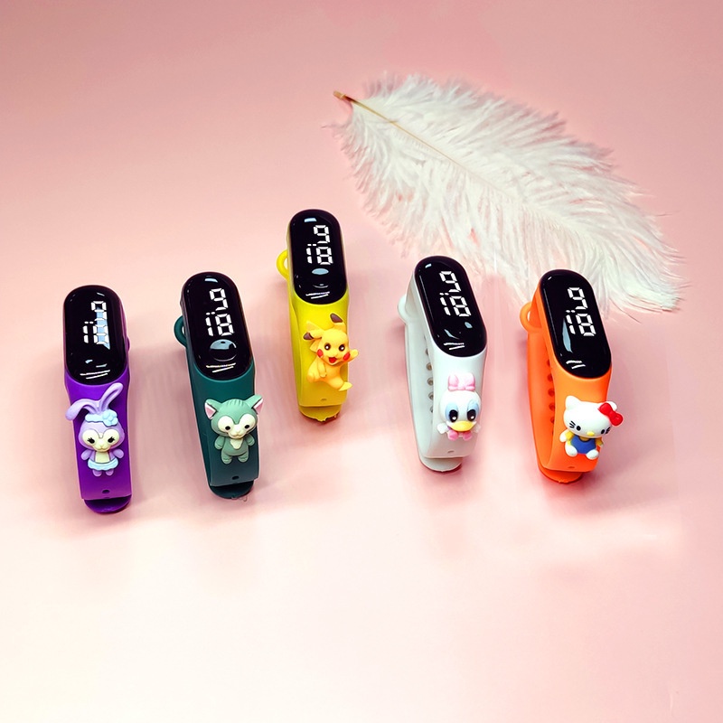 Đồng Hồ Đeo Tay Điện Tử Chống Nước Hình Búp Bê Hoạt Hình Cho Trẻ Em