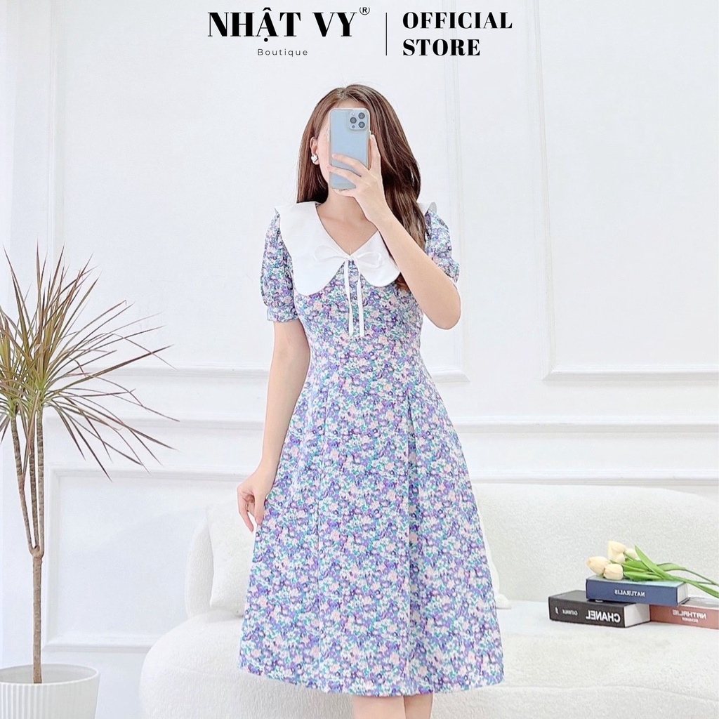 Đầm công sở Nhật Vy hoạ tiết hoa chiết ly eo cổ phối bèo đính dây nơ chất mango phù hợp đi chơi dạo phố - D2567