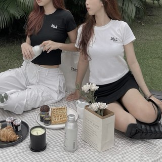 Áo croptop TEEBLE basic thêu TBL và “be your vibe”