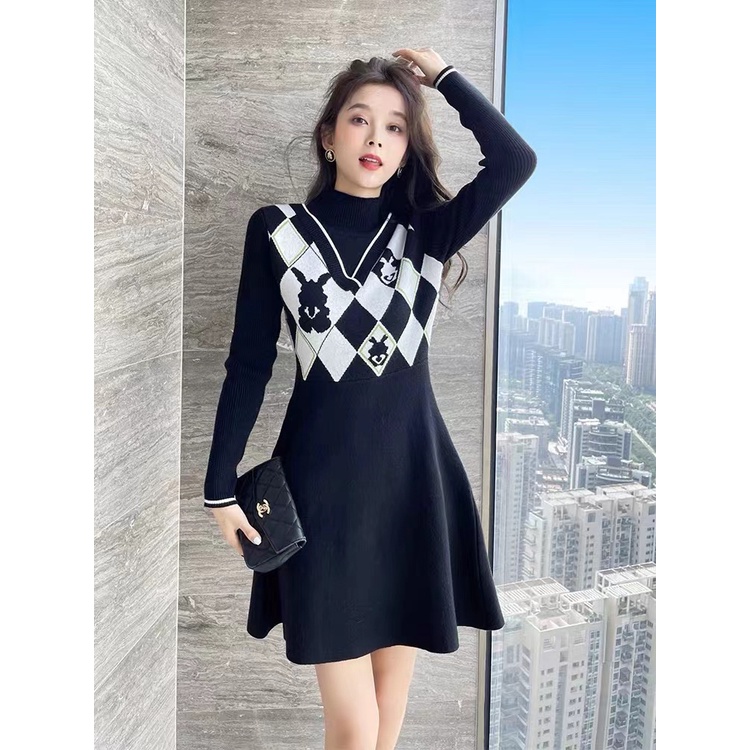 Đầm sweater Dệt Kim Cao Cấp Màu Đen Kiểu Pháp Thời Trang Thu Đông 2022