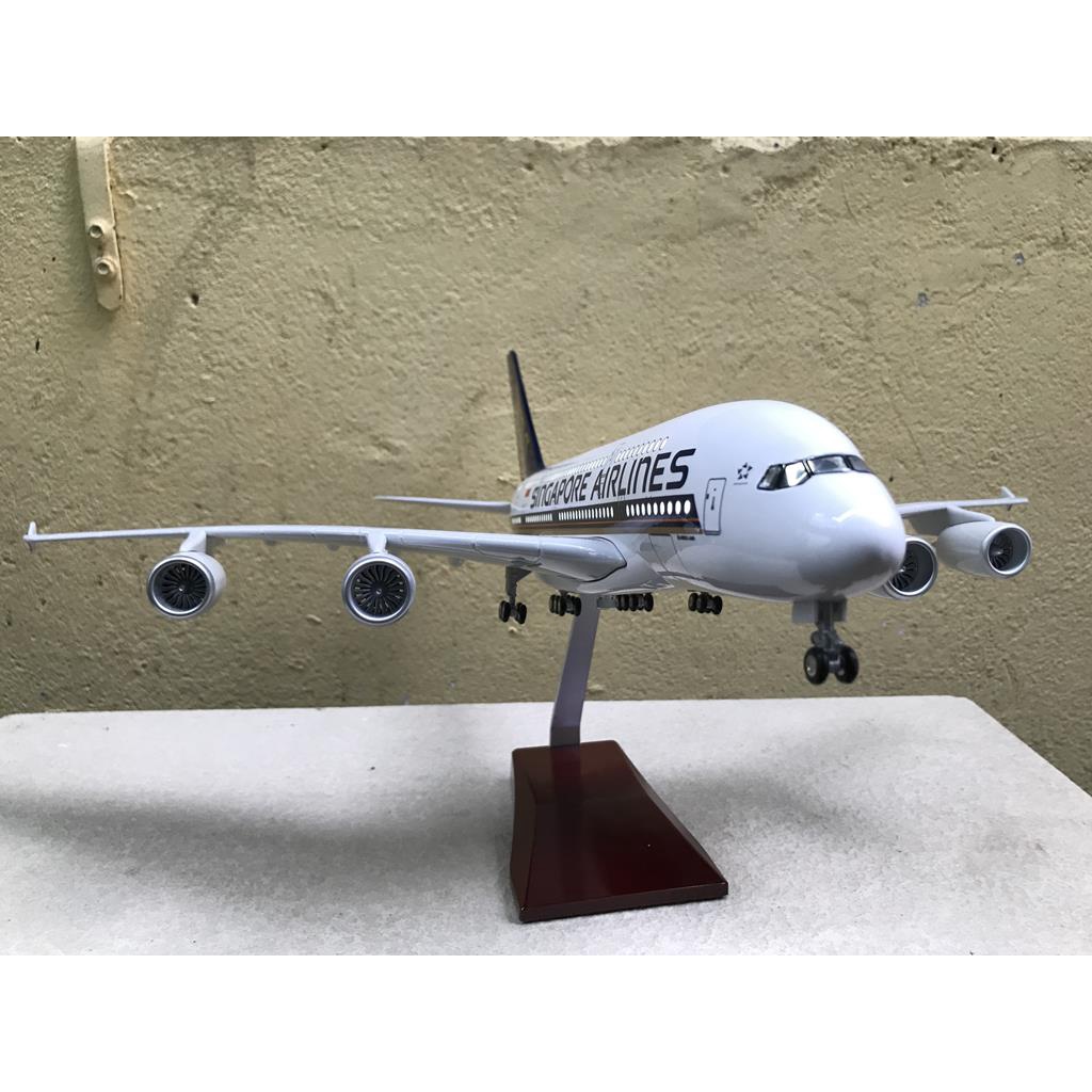 Mô hình máy bay AirBUS A380 Singapore Airlines 1:160