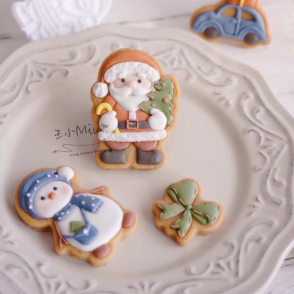 Khuôn Cắt Bánh Quy Trang Trí Giáng Sinh Năm Mới