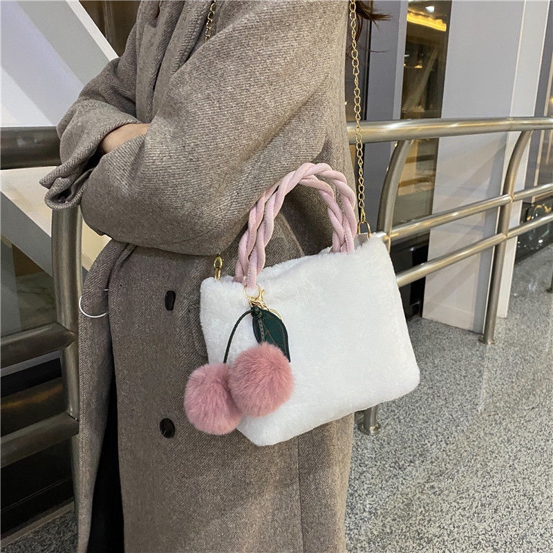 One Túi Xách Đeo Chéo Phủ Lông Nhung Thời Trang 2022 Dành Cho Nữ