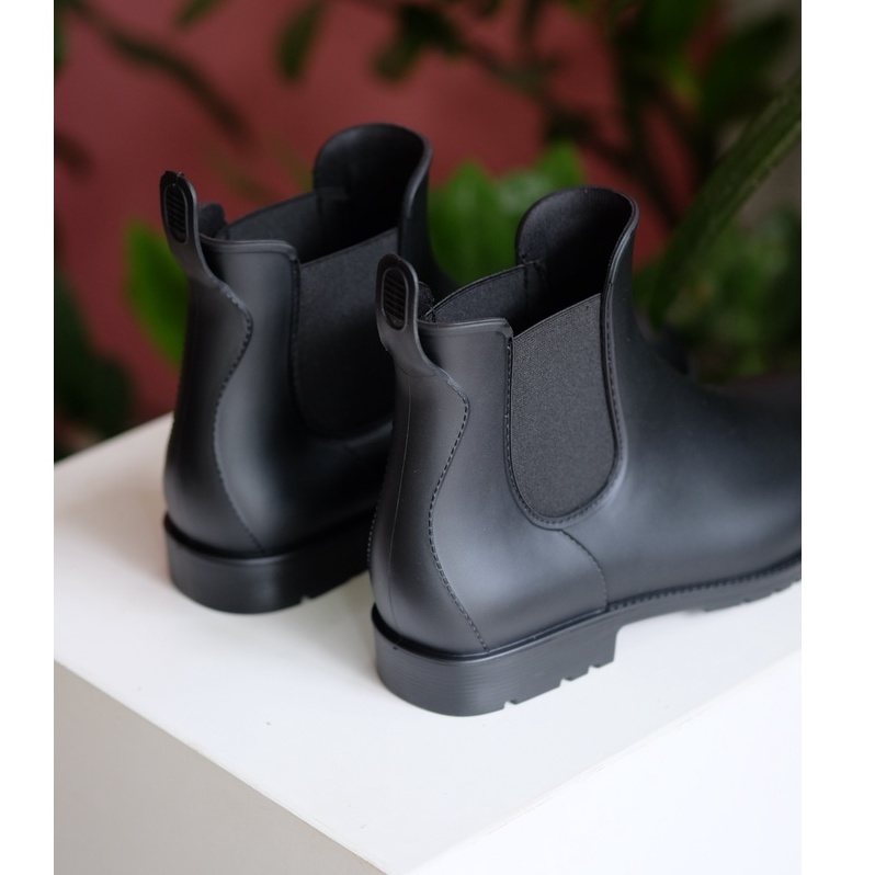 Boot Cao Su Đi Mưa Chống Thấm Nước Dáng Chelsea Thời Trang