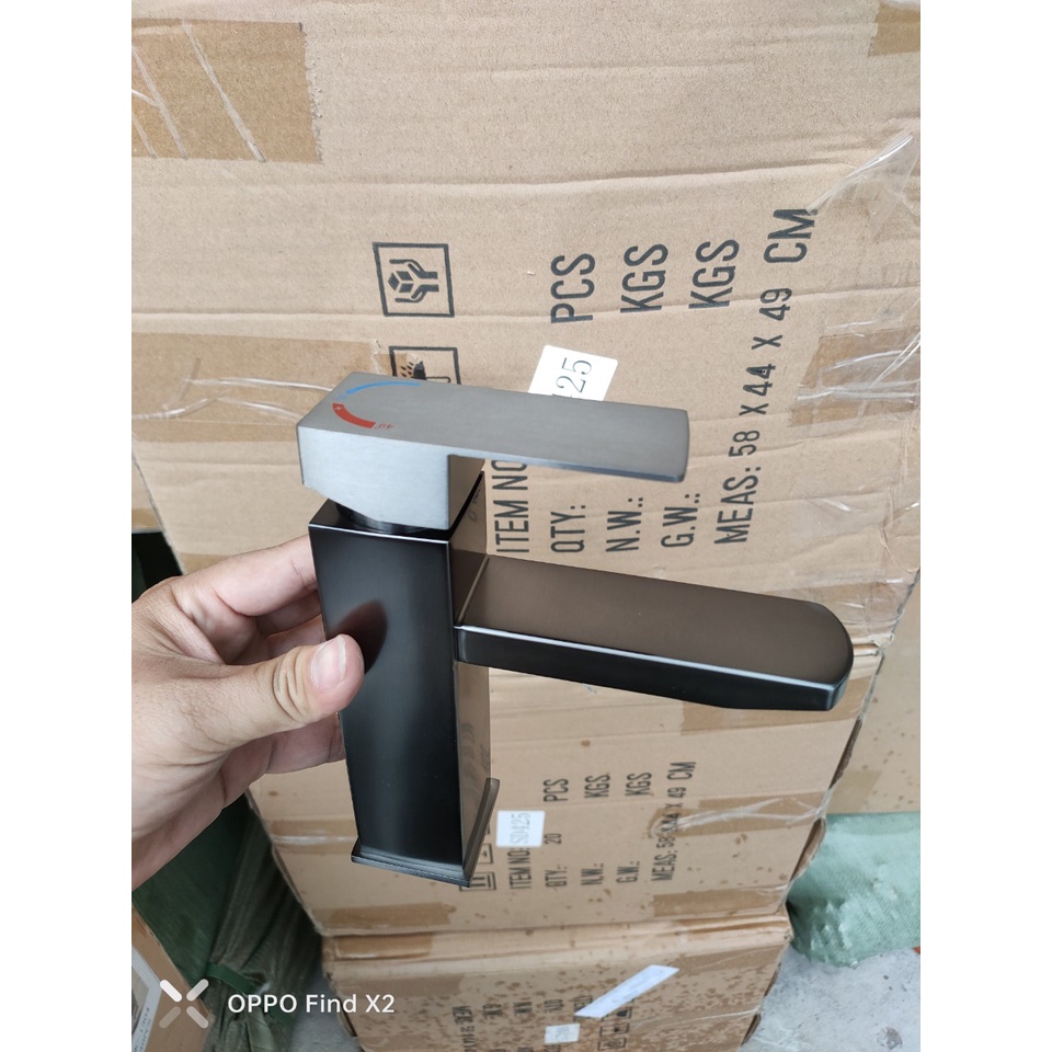 Vòi Lavabo vòi rửa mặt Nóng Lạnh phủ Nano Xám Đen