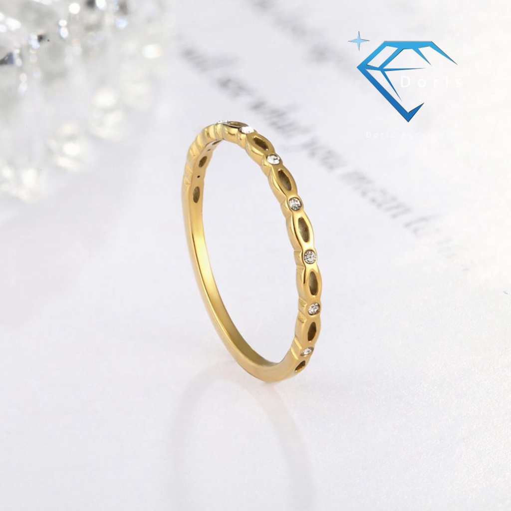 Nhẫn nữ Doris tiitan hình số 8 đính đá Gold / Rose Gold J2-205