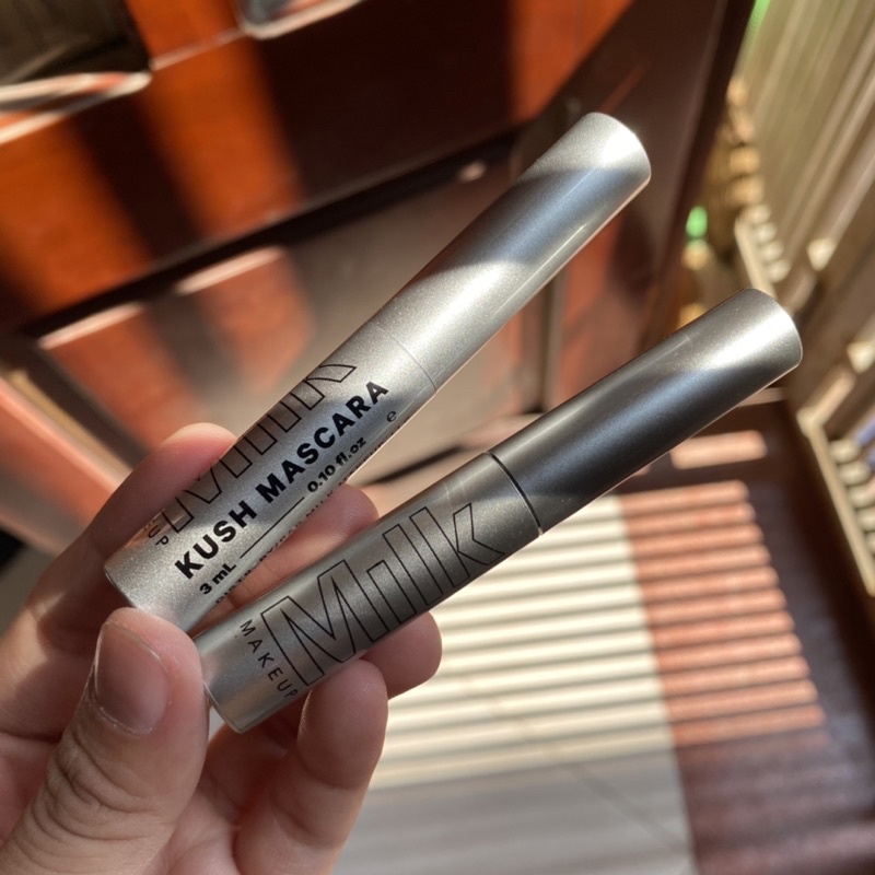 Mascara Milk Kush 3ml làm dày cong tơi lông mi