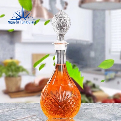 chai đựng rượu thuỷ tinh hoa văn tròn lá 800ml