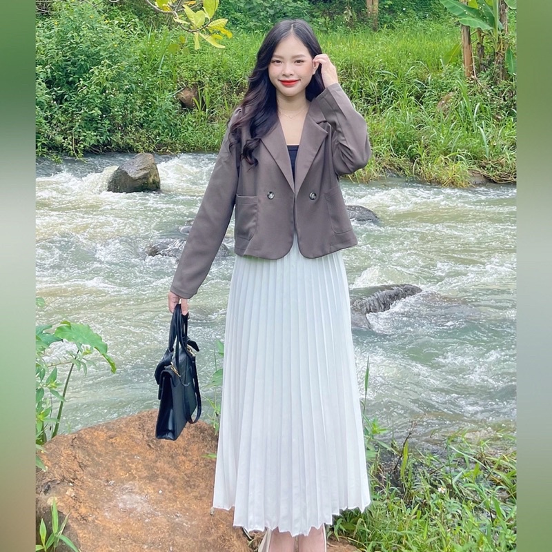 Áo blazer form lửng 2 túi trước