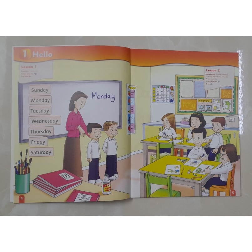 Sách- (Trọn bộ 2 cuốn) First Friends 2 (Class Book + ABook) | BigBuy360 - bigbuy360.vn