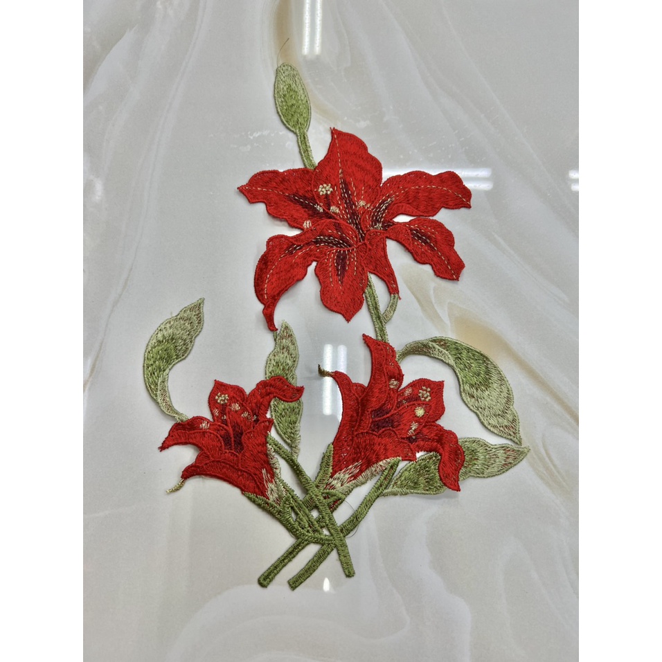nhánh hoa thêu lưu ly xinh xắn 32cm