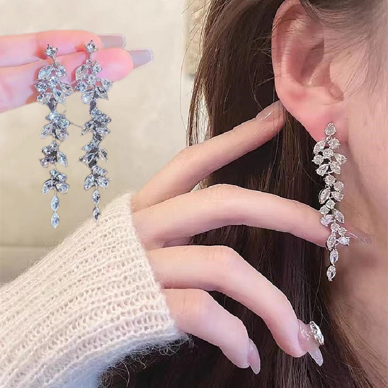 1 Đôi Bông Tai Tua Rua Hình Học Đính Kim Cương Giả Thanh Lịch