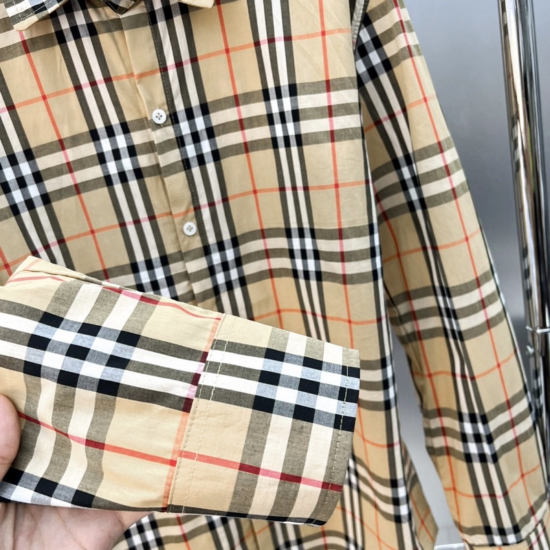 Áo sơ mi Burberry nam nữ dài tay hoạ tiết kẻ sọc màu caro chất liệu cotton cao cấp SM06P | BigBuy360 - bigbuy360.vn