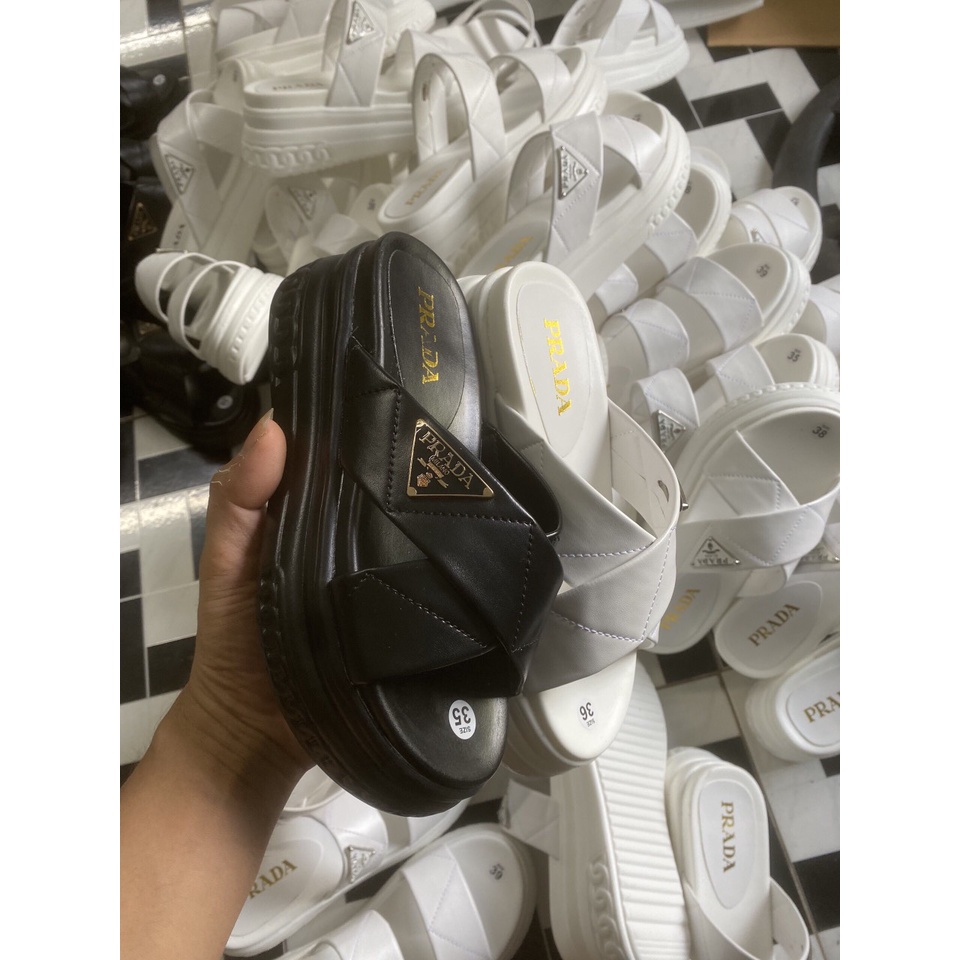 Dép Bánh Mì, Dép Lê Hai Quai Chéo Siêu Nhẹ Logo 2 Màu Đen/trắng Tăng Chiều Cao 7cm