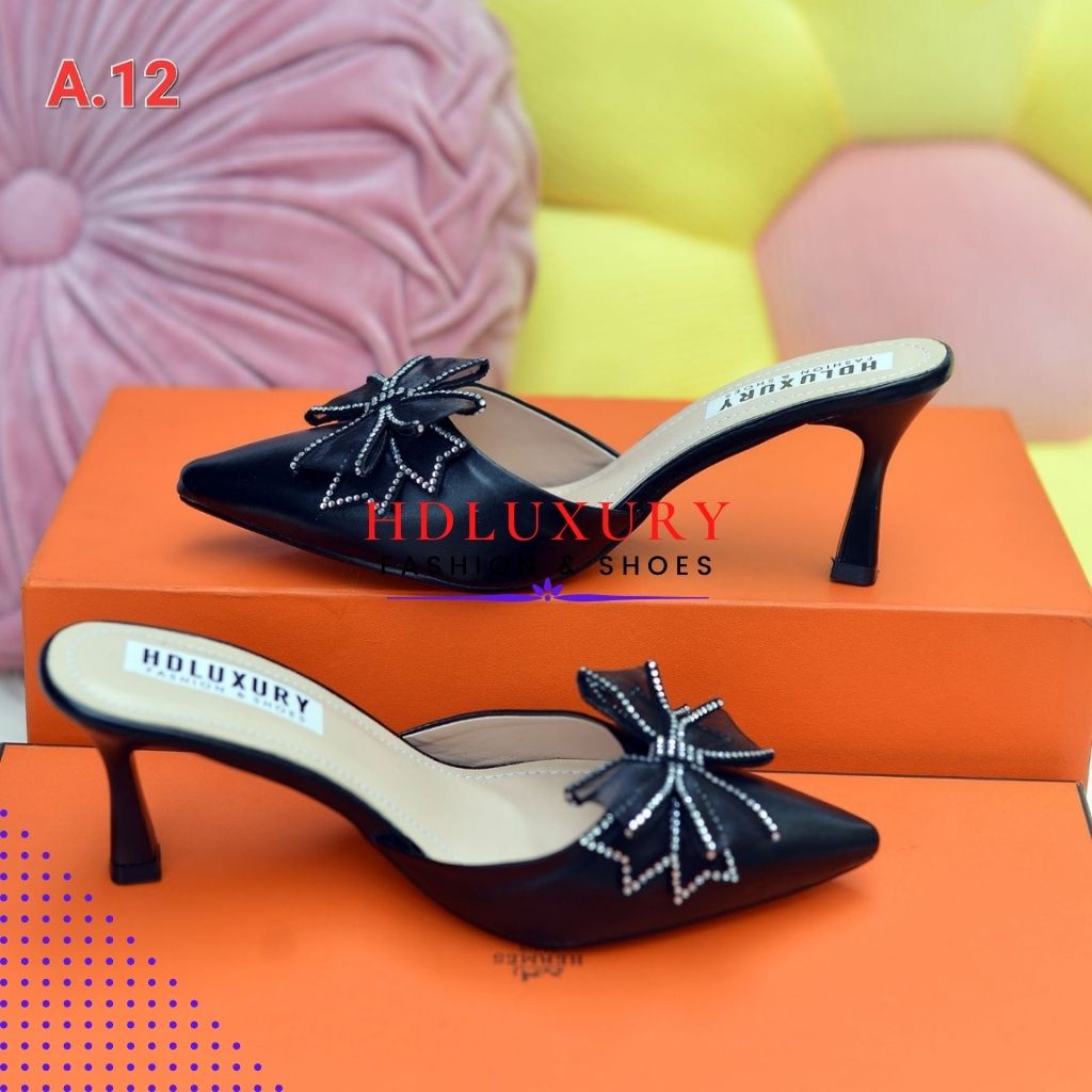 Guốc cao gót mũi nhọn HDLUXURY bít mũi đính đá 5 phân A 12