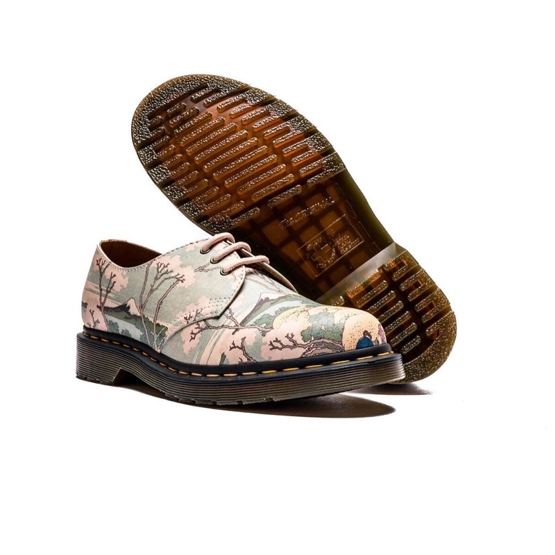 Giày cổ thấp Dr.Martens X THE MET chính hãng