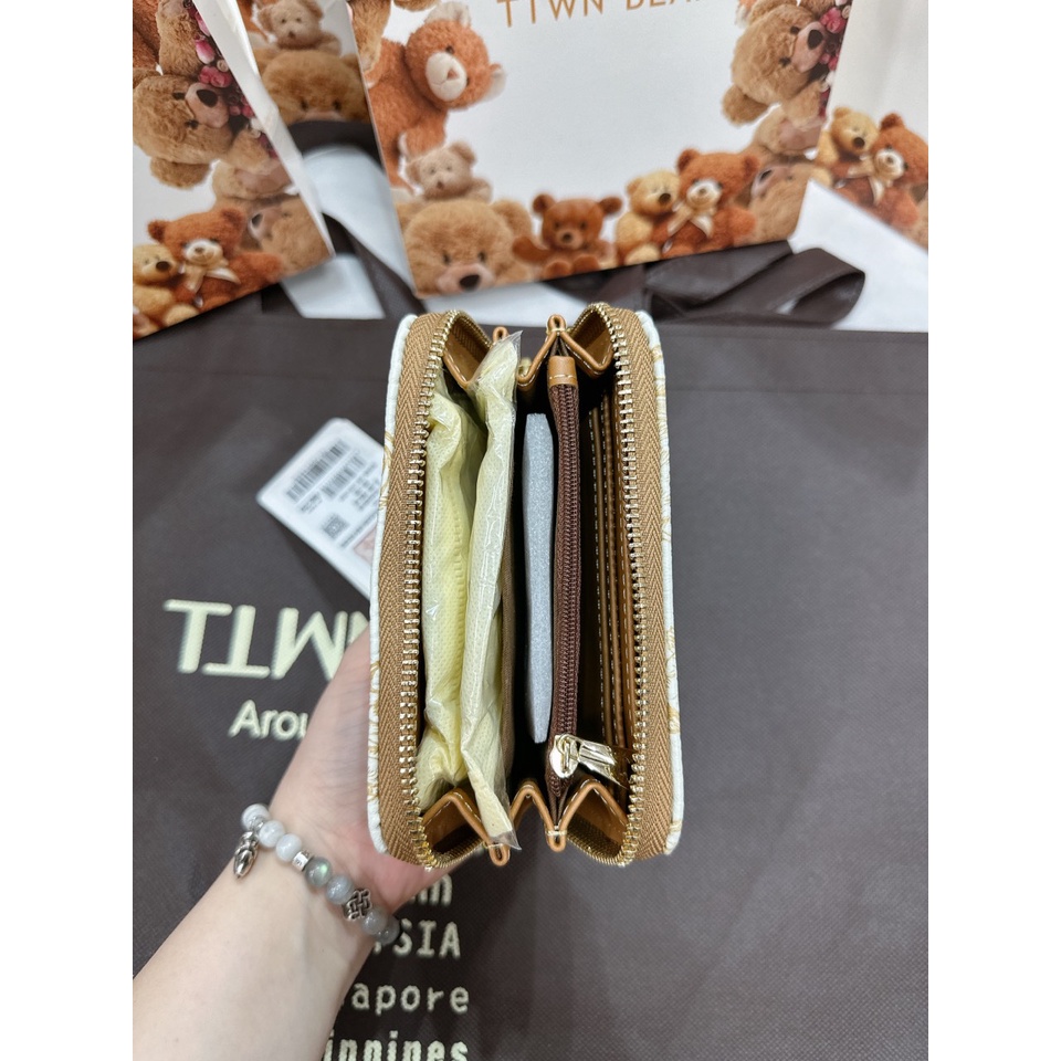 [HÀNG MỚI VỀ] VÍ NGẮN CẦM TAY PHÙ HỢP ĐI CHƠI,ĐI TIỆC,MUA SẮM,ĐI HỌC - CHÍNH HÃNG TTWN BEAR - PICK TRỰC TIẾP STORE THÁI