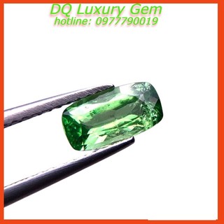 Mặt Đá Tsavorit, Kích Thước 11,5x7x4.5mm, Trọng Lượng 2ct, Màu Xanh , Mài Giác  , Trong, Sang Trọng, Cao Cấp DQ8