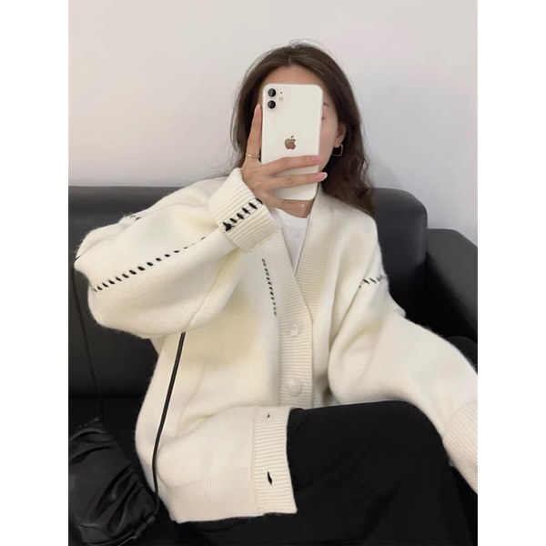 Áo Len dáng dài quảng châu, áo khoác cardigan nữ móc chỉ 2 bên tay màu đen trắng