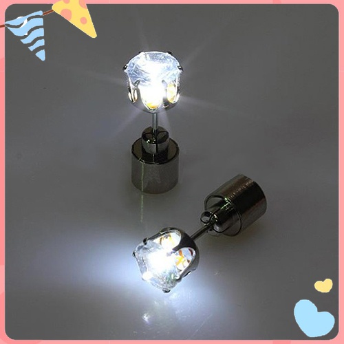 Khuyên Tai Đính Đá Có Đèn LED Độc Đáo