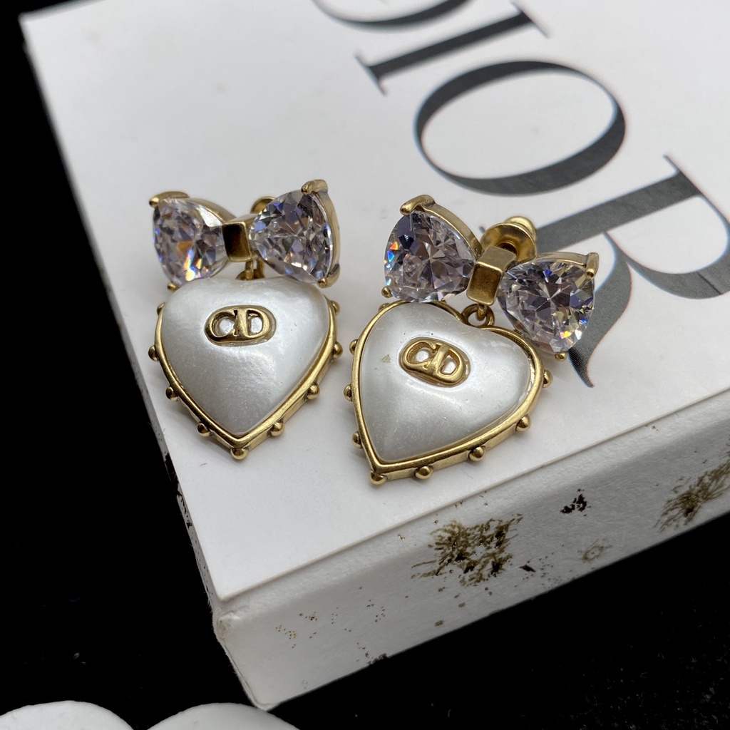 Đôi Bông Tai Mạ Bạc 925 Hình Trái Tim Khắc Chữ Thời Trang