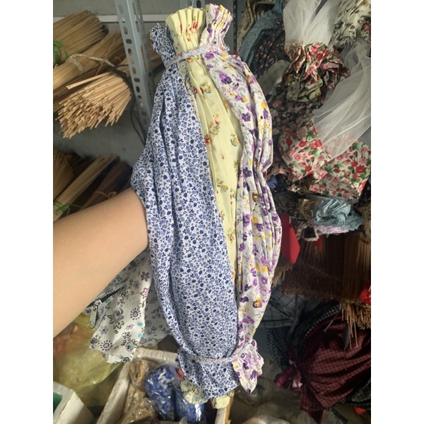 Áo chùm lồng khuyên , yến lưới