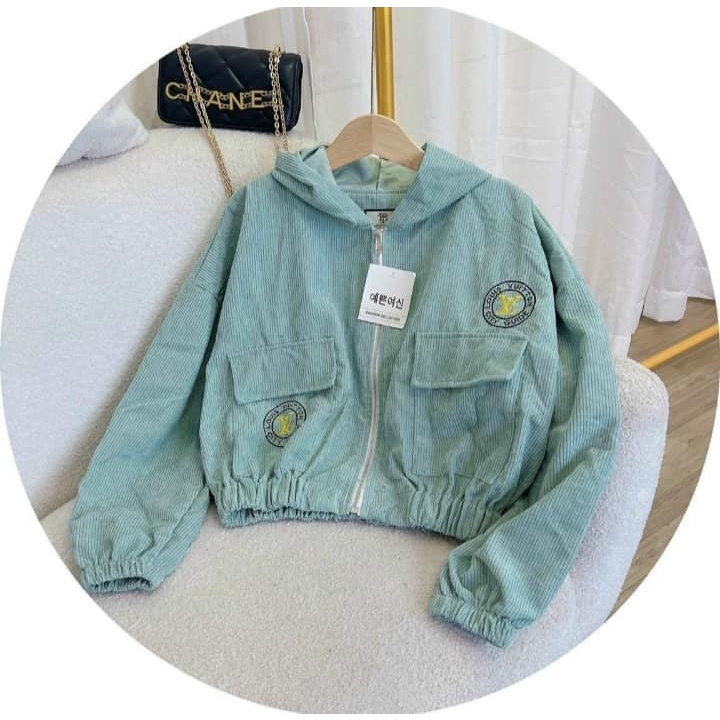 Áo khoác bomber cho nữ chất nhung gân,  form dáng trẻ trung có mũ