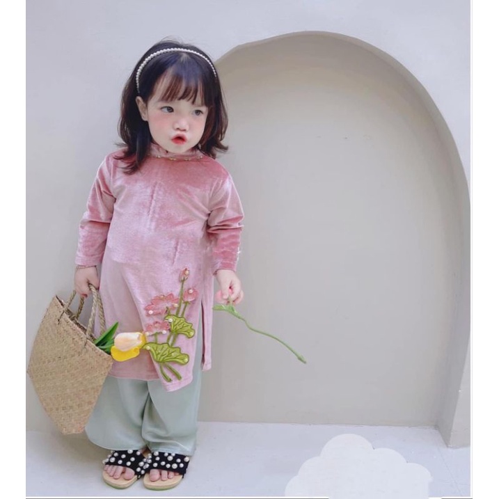 Set 3 chi tiết  áo dài nhung thêu hoa sen kèm bờm ngọc  xinh xắn bé gái .