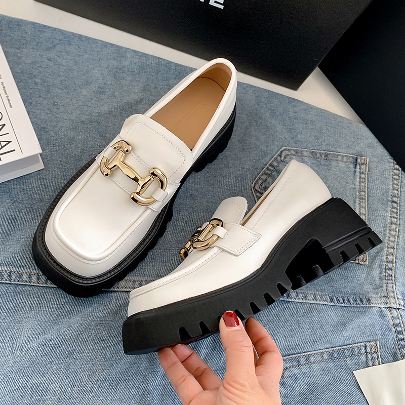 Giày lười,  giày loafer