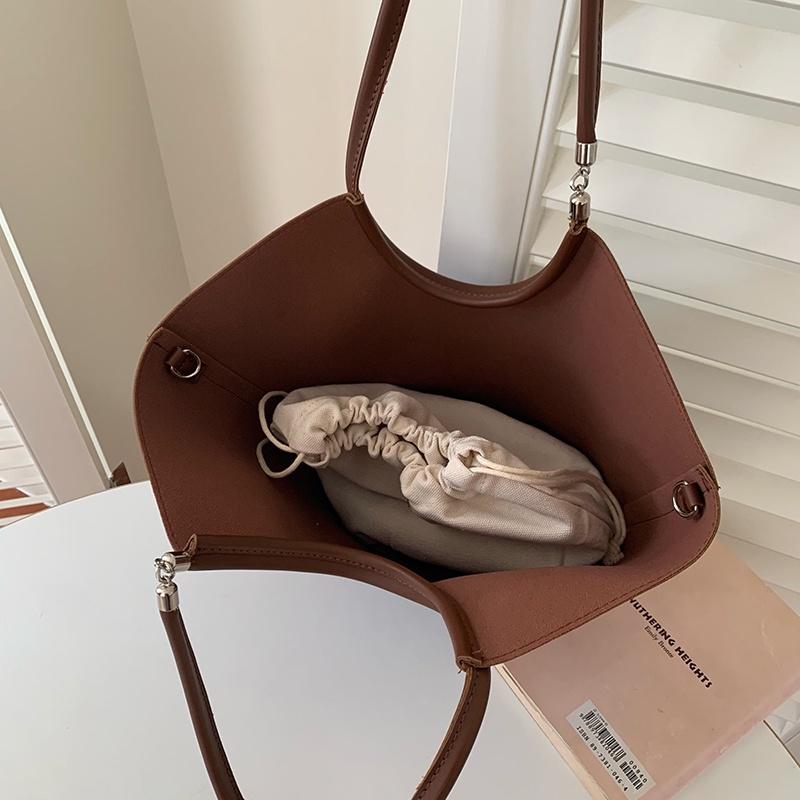 Túi Đeo Vai Màu Nâu Cỡ Lớn Thời Trang Cho Nữ
