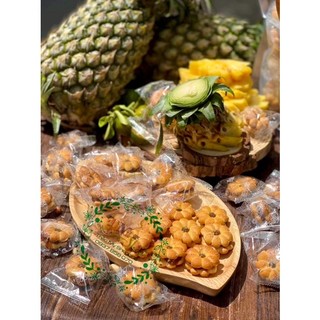 BÁNH QUY HOA MAI NHÂN MỨT KHÓM_THÁI LAN