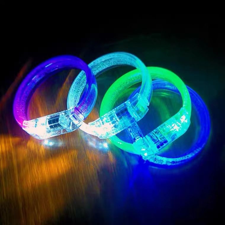Vòng Tay Nhựa acrylic Có Đèn LED Thời Trang Cho Nam Và Nữ