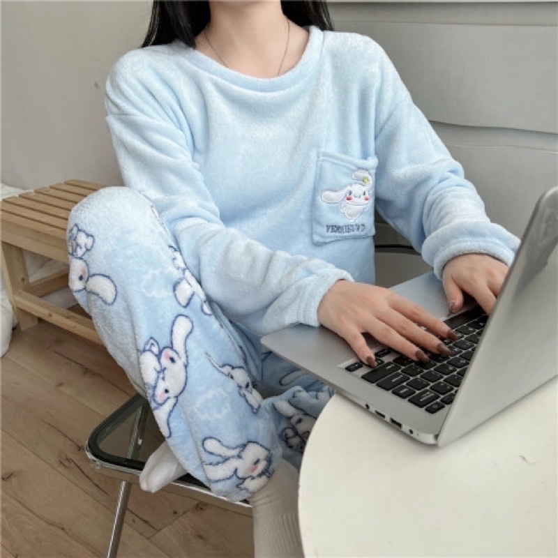 Set bộ đồ ngủ lông ấm hoạ tiết Cinnamoroll thêu túi áo Basic Hàn Quốc