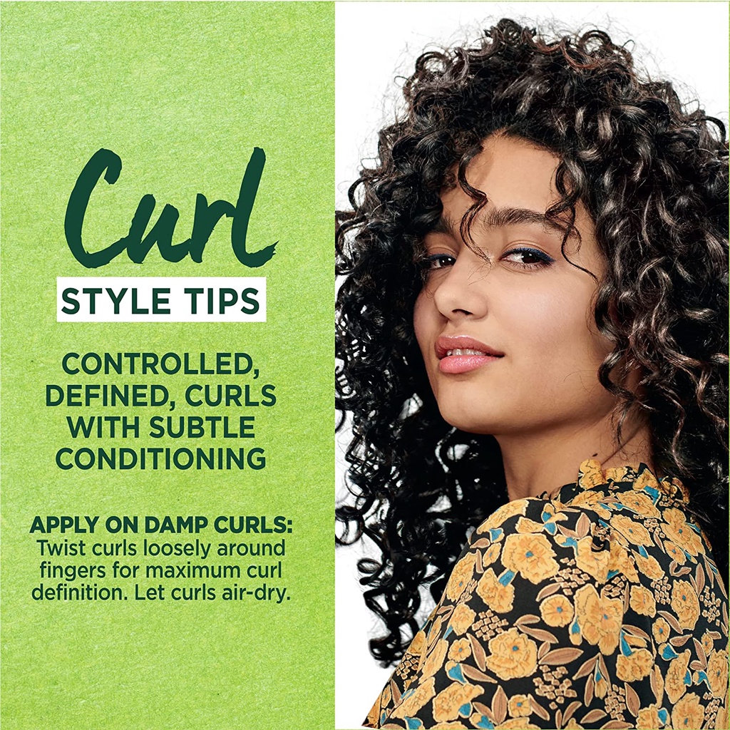 Cream gel giữ nếp tóc Garnier Fructis Style Curl Sculpt Conditioning Cream Gel 150ml của Mỹ phù hợp tóc xoăn, tóc uốn