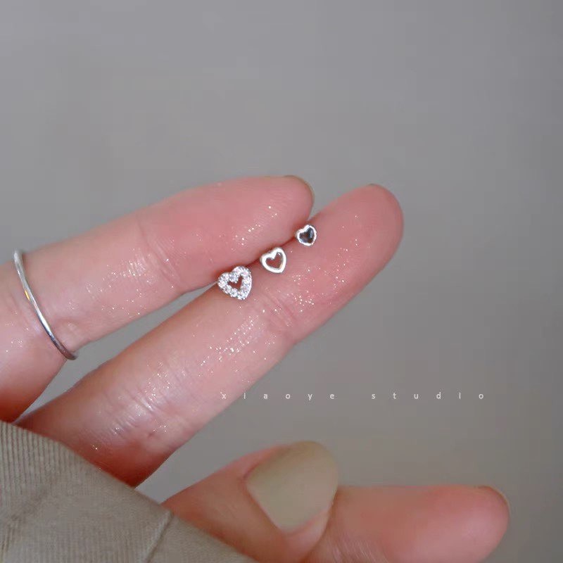 Set bông tai mini tim nhỏ