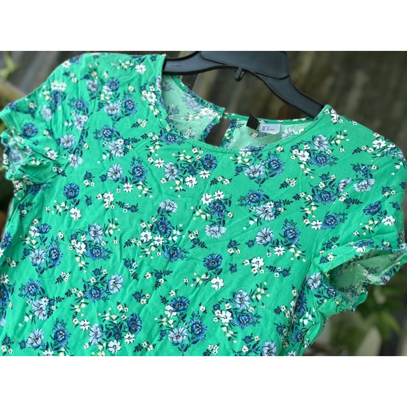} Đầm H&M hoa xanh- size 2