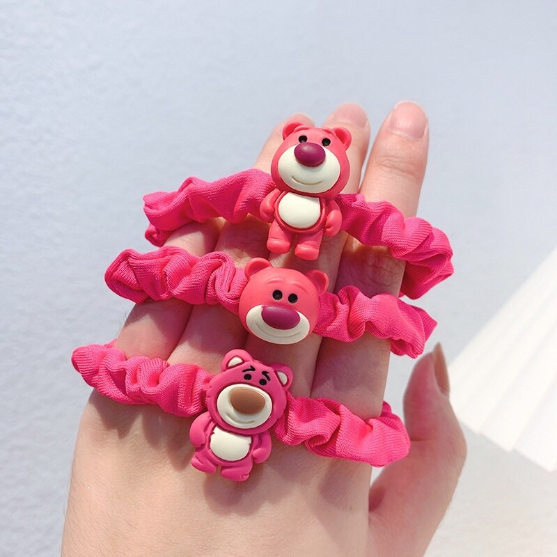 Buộc tóc scrunchies gấu dâu hồng lotso set 5 mẫu hot trend hàn quốc De Perier