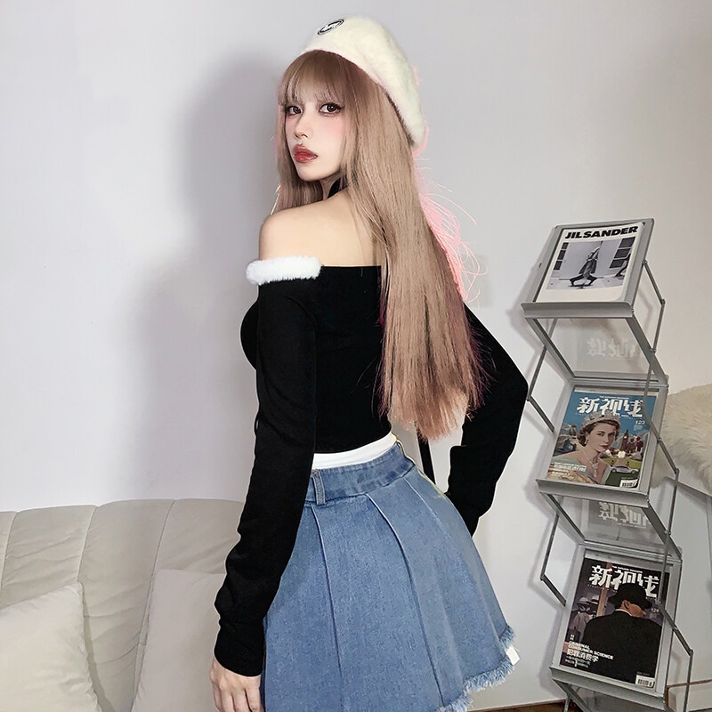 Weird Puss Áo Croptop Trễ Vai Tay Dài Phối Lông Thời Trang Quyến Rũ Cho Nữ