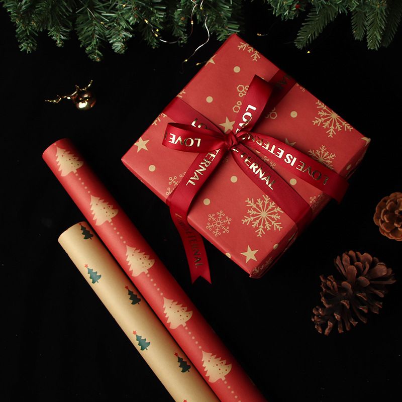 Giấy bọc quà hoạ tiết noel