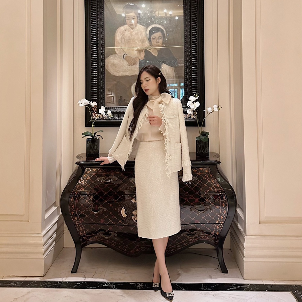 Set áo blazer sơ mi kiểu kèm chân váy dạ chất liệu dạ tweed cao cấp và mềm mại CONSOLISM A37-A38-C10
