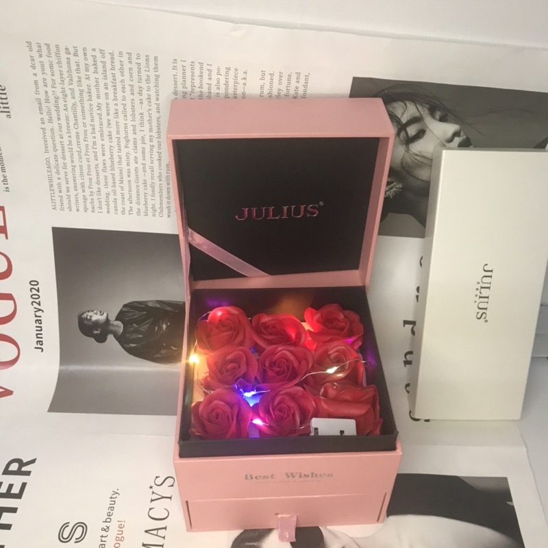 Hộp quà hoa hồng JULIUS