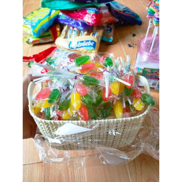 Sỉ 1 hũ 200cây kẹo mút mini Mix các vị trái cây cho bé