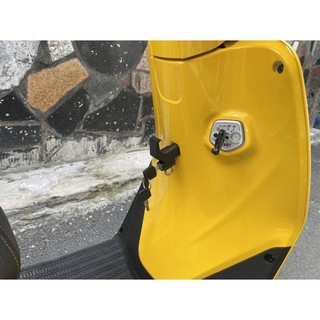 MÓC TREO NÓN CÓ KHÓA CHO EVO 200 EVO LITE