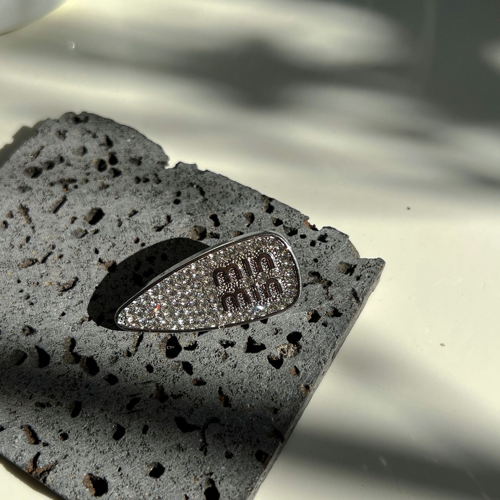 Kẹp Tóc Đính Đá Chữ Thời Trang Sang Trọng Cho Nữ