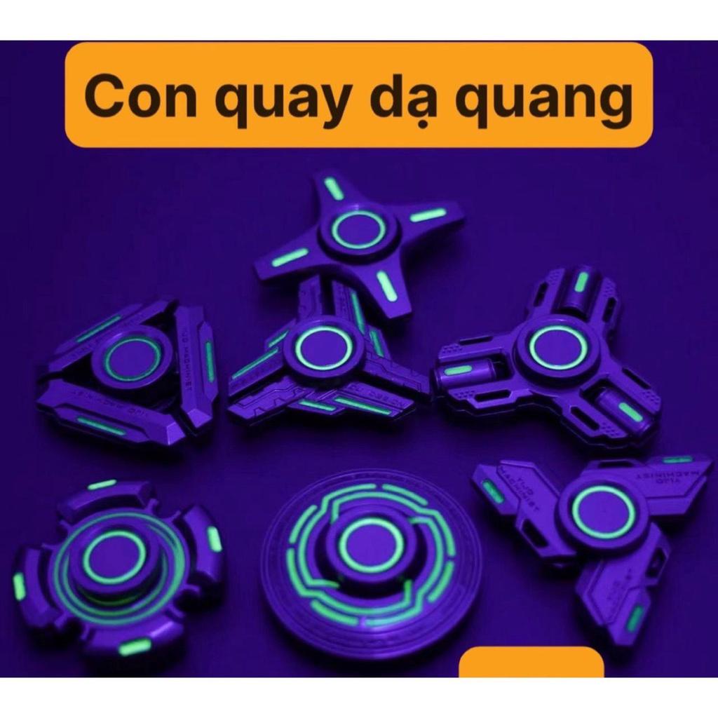 Con quay Kim loại Spinner có đèn lazer chiếu đèn phát sáng dạ quang giúp giảm stress