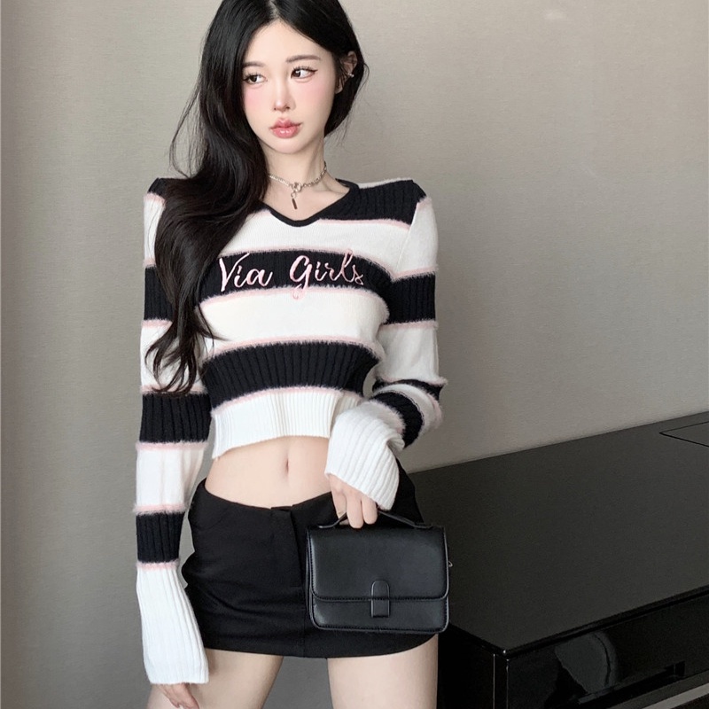 Áo Croptop Dệt Kim Tay Dài Kẻ Sọc Màu Sắc Tương Phản Thời Trang Thu Đông Cho Nữ