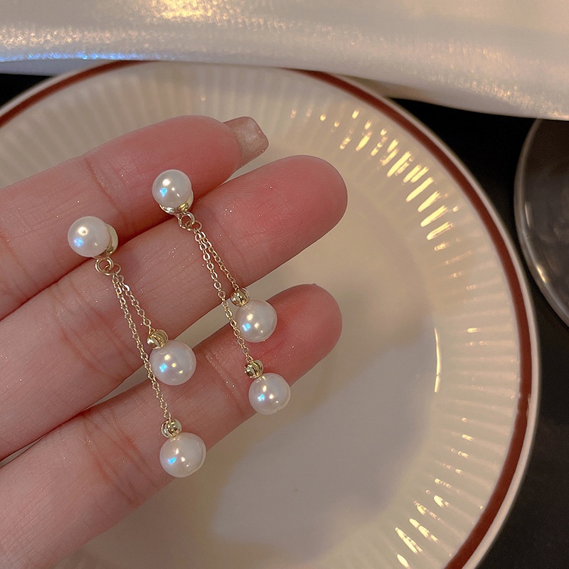 Bông Tai Ngọc Trai Nâng Cao Và Nhẹ Nhàng Thiết Kế Niche Thiết Kế Cảm Giác Sau Khi Thiết Kế