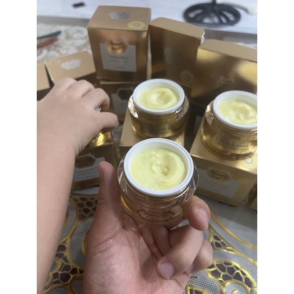 KEM tái tạo da Chammomile  PHÁP