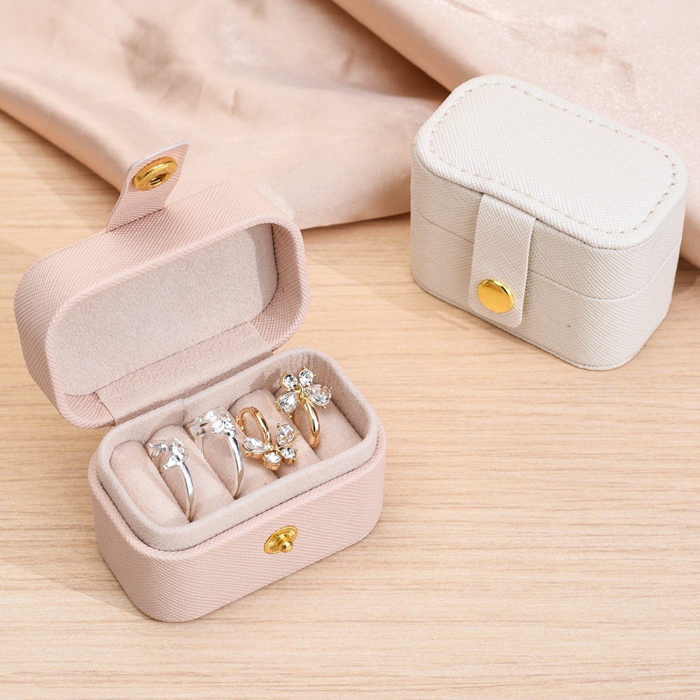 1 Hộp Đựng Trang Sức Bằng Da PU Phối Flannel Nhỏ Gọn Tiện Dụng